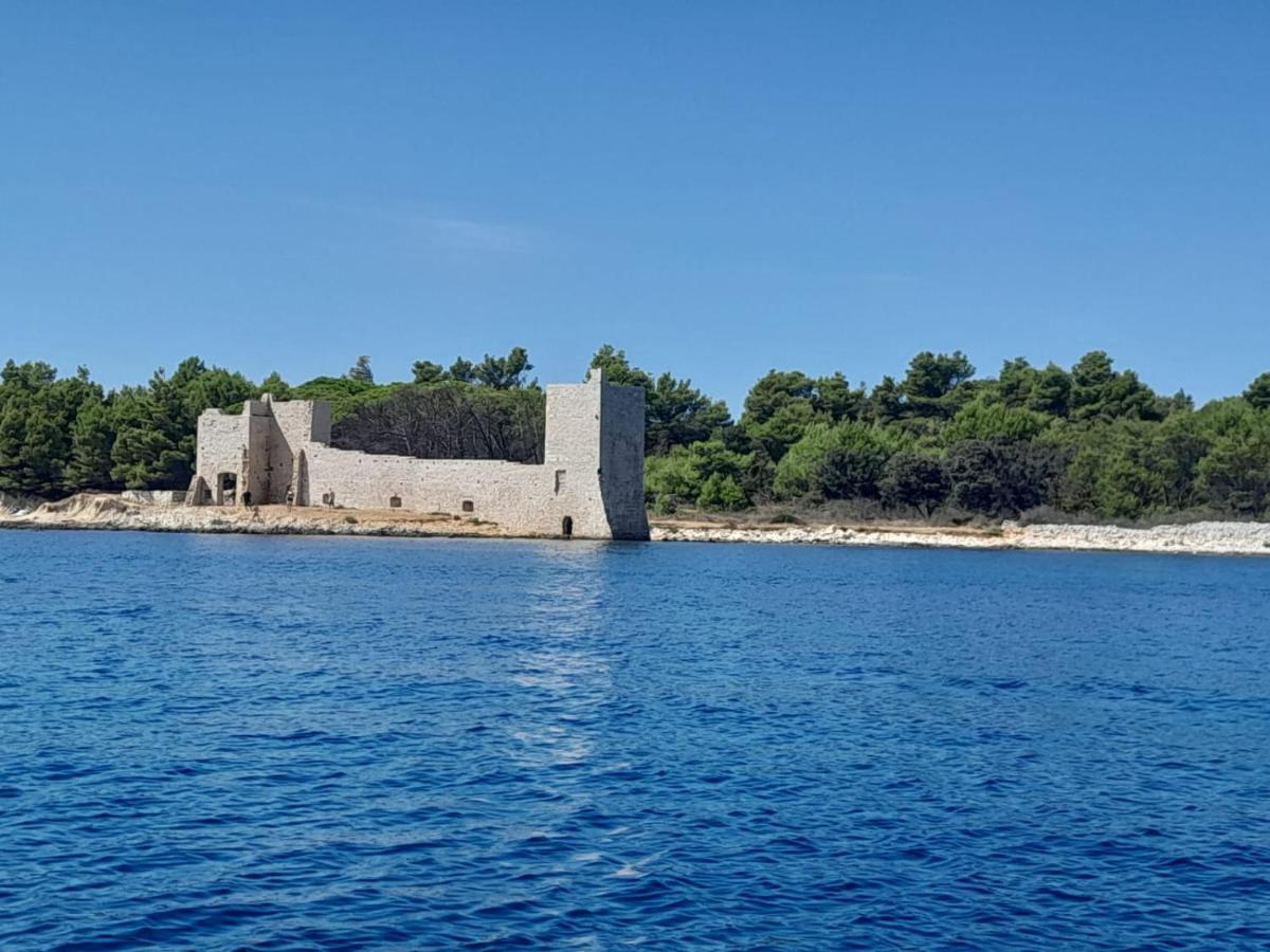 Caliente Apartments Vir B Εξωτερικό φωτογραφία