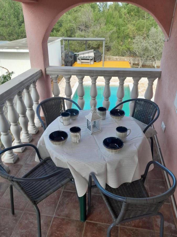 Caliente Apartments Vir B Εξωτερικό φωτογραφία